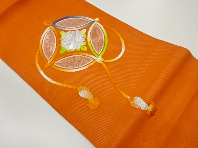 絽銀駒刺繍組紐に七宝模様名古屋帯